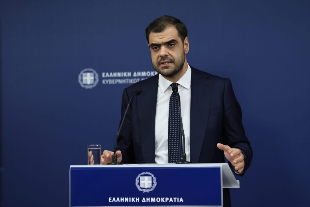 Μαρινάκης για Τσίπρα: Τα έργα είναι πιο ισχυρά από τα μεγάλα λόγια Μαρινάκης-για-Τσίπρα:-Τα-έργα-είναι-πιο-ισχυρά-από-τα-μεγάλα-λόγια