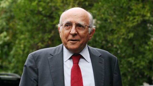 Τη Δευτέρα στο Κοιμητήριο Παπάγου η κηδεία του Γιώργου Σουφλιά Τη-Δευτέρα-στο-Κοιμητήριο-Παπάγου-η-κηδεία-του-Γιώργου-Σουφλιά