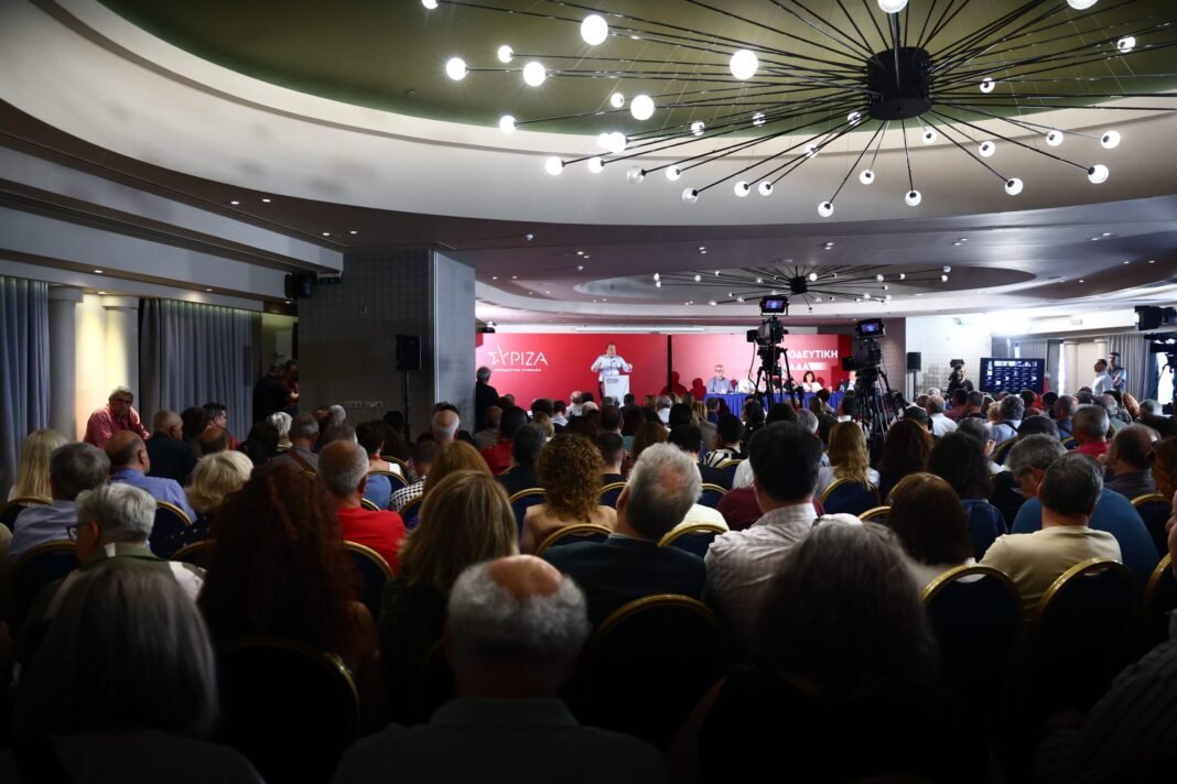 Απόφαση ΚΕ ΣΥΡΙΖΑ: Είμαστε δίπλα στην ΕΛΑΣ του Αλέξη Τσίπρα Απόφαση-ΚΕ-ΣΥΡΙΖΑ:-Είμαστε-δίπλα-στην-ΕΛΑΣ-του-Αλέξη-Τσίπρα