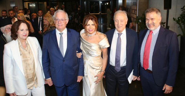 Πρεμιέρα του ντοκιμαντέρ της Μιμής Ντενίση για τα Γλυπτά: Άγνωστες πτυχές της κλοπής του Έλγιν, δείτε φωτογραφίες από την εκδήλωση Πρεμιέρα-του-ντοκιμαντέρ-της-Μιμής-Ντενίση-για-τα-Γλυπτά:-Άγνωστες-πτυχές-της-κλοπής-του-Έλγιν,-δείτε-φωτογραφίες-από-την-εκδήλωση