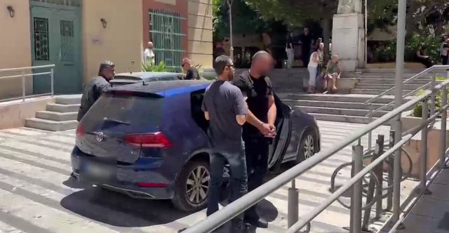 Δίωξη για ανθρωποκτονία με πρόθεση στους δύο κατηγορούμενους και για ηθική αυτουργία στον πατέρα για τον θάνατο του Αλέξανδρου Δασκαλάκη Δίωξη-για-ανθρωποκτονία-με-πρόθεση-στους-δύο-κατηγορούμενους-και-για-ηθική-αυτουργία-στον-πατέρα-για-τον-θάνατο-του-Αλέξανδρου-Δασκαλάκη
