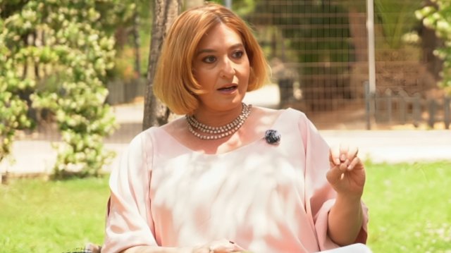 Φαίδρα Δρούκα: Αν ο γιος μου έβγαινε με μια κοπέλα όπως ήμουν εγώ στα νιάτα μου, θα με έπιανε πανικός Φαίδρα-Δρούκα:-Αν-ο-γιος-μου-έβγαινε-με-μια-κοπέλα-όπως-ήμουν-εγώ-στα-νιάτα-μου,-θα-με-έπιανε-πανικός