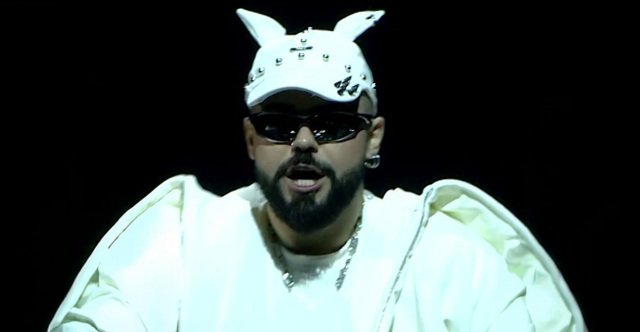 Ο Ακύλας στη σκηνή των Mad VMA με το Ferto, δείτε βίντεο Ο-Ακύλας-στη-σκηνή-των-mad-vma-με-το-ferto,-δείτε-βίντεο