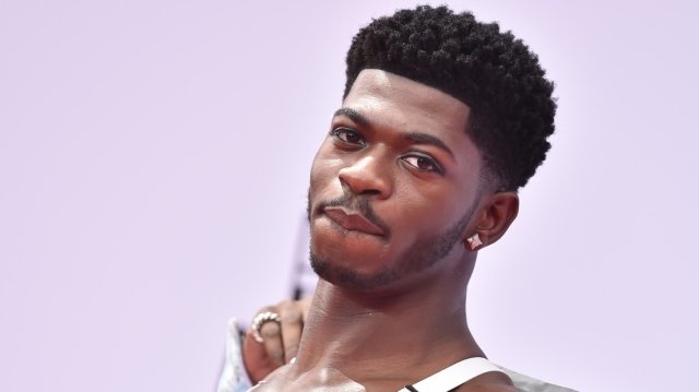 lil-nas-x-για-την-ψυχική-του-υγεία:-Είμαι-πολύ-καλύτερα,-υπάρχει-λιγότερος-φόβος-στην-καρδιά-μου