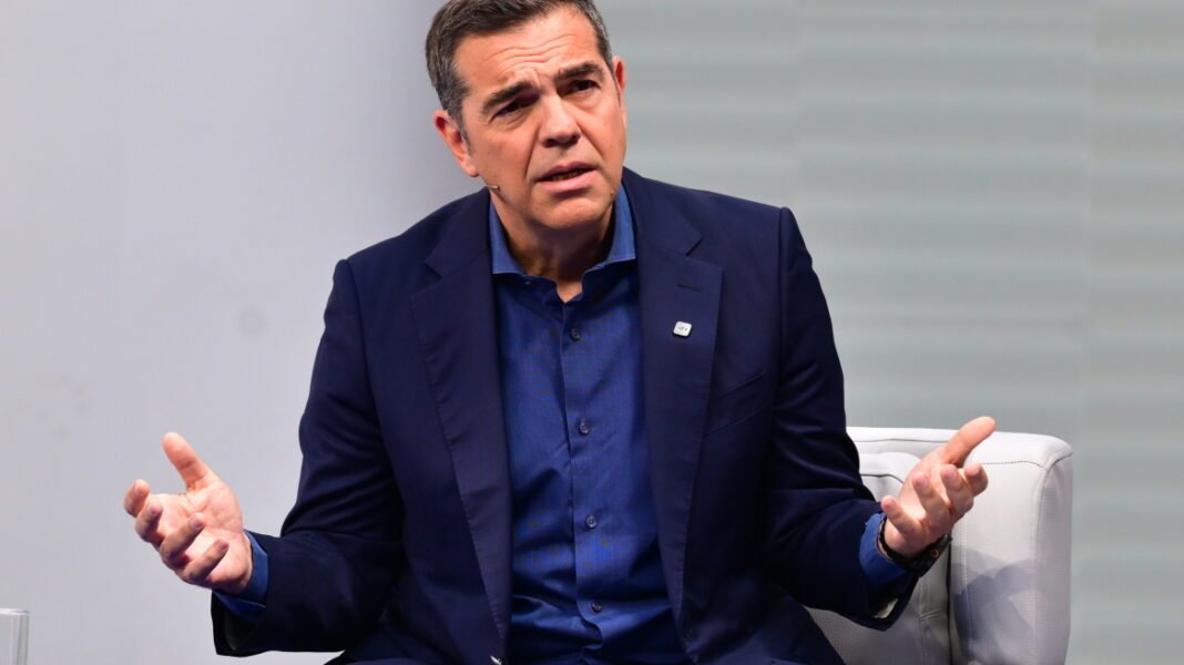 Συνάντηση Τσίπρα με πρέσβεις ευρωπαϊκών κρατών, στο επίκεντρο διεθνείς και εσωτερικές εξελίξεις Συνάντηση Τσίπρα με πρέσβεις ευρωπαϊκών κρατών, στο επίκεντρο διεθνείς και εσωτερικές εξελίξεις