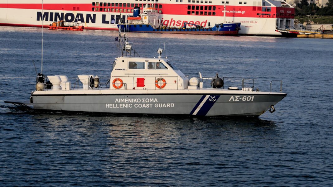 Εντοπίστηκε σορός 60χρονου άντρα στη θαλάσσια περιοχή του λιμανιού του Πειραιά Εντοπίστηκε-σορός-60χρονου-άντρα-στη-θαλάσσια-περιοχή-του-λιμανιού-του-Πειραιά