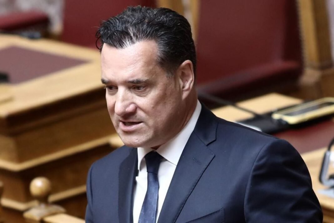 Γεωργιάδης στον Realfm 97,8 για Αβραμόπουλο: Η υπόθεση αυτή είναι παράλογη – Έχετε ακούσει ποτέ μίζα φορολογημένη και δηλωμένη στο πόθεν έσχες; Γεωργιάδης-στον-realfm-97,8-για-Αβραμόπουλο:-Η-υπόθεση-αυτή-είναι-παράλογη-–-Έχετε-ακούσει-ποτέ-μίζα-φορολογημένη-και-δηλωμένη-στο-πόθεν-έσχες;