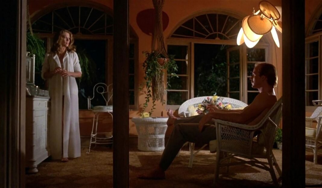 Η-εμβληματική-ταινία-“body-heat”-σε-θερινή-προβολή-στην-ταράτσα-του-ΕΜΣΤ