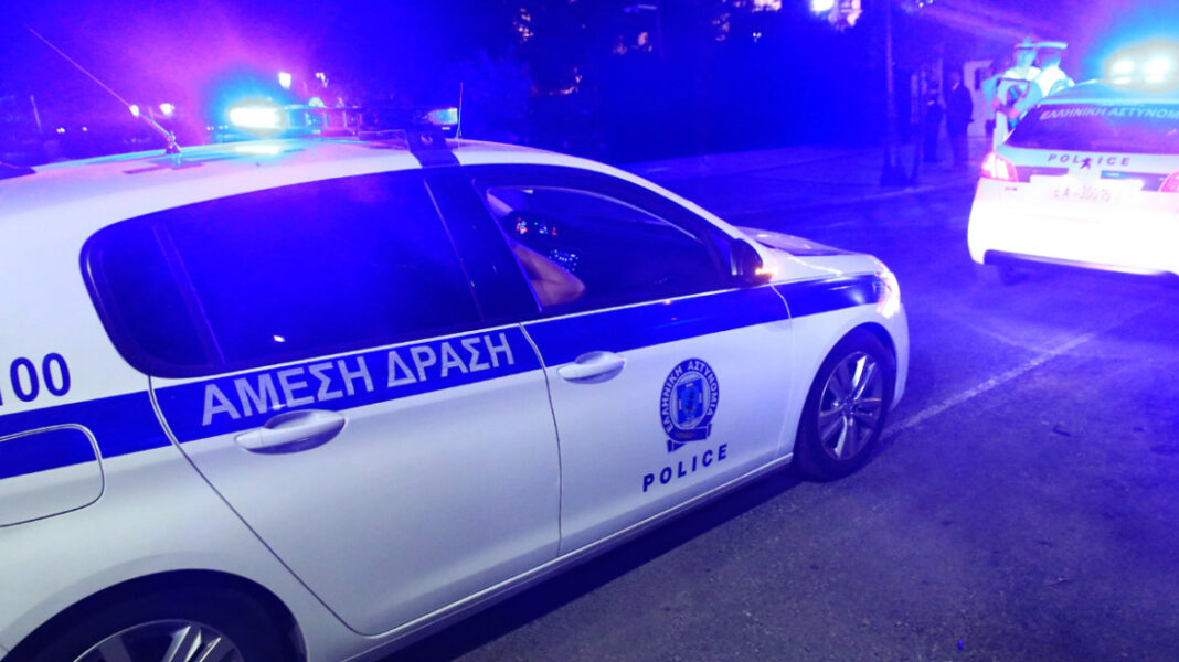 Νεαρός-σοβαρά-τραυματίας-στον-θώρακα-μετά-από-συμπλοκή-10-ατόμων-στην-Καλλιθέα,-8-προσαγωγές