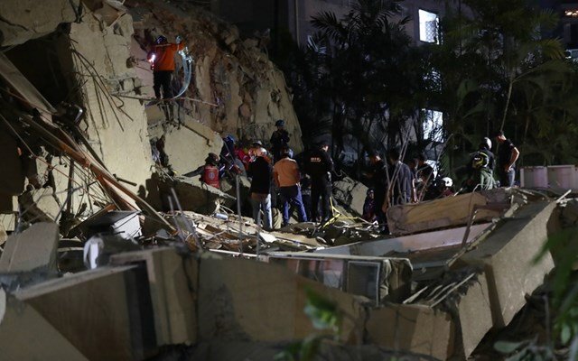 Βενεζουέλα: Ισχυροί σεισμοί 7,2 και 7,5 Ρίχτερ στο Καράκας – Φόβοι για “χιλιάδες” νεκρούς Βενεζουέλα:-Ισχυροί-σεισμοί-7,2-και-7,5-Ρίχτερ-στο-Καράκας-–-Φόβοι-για-“χιλιάδες”-νεκρούς