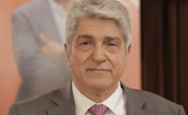 Πτέραρχος-(εα.)-Παπανικολάου:-Αρκετά-στελέχη-της-Καρυστιανού-είναι-από-τη-Νίκη,-όταν-δεν-συζητάς-και-αποφασίζει-μια-κλειστή-ομάδα-για-τι-κόμμα-μιλάμε;