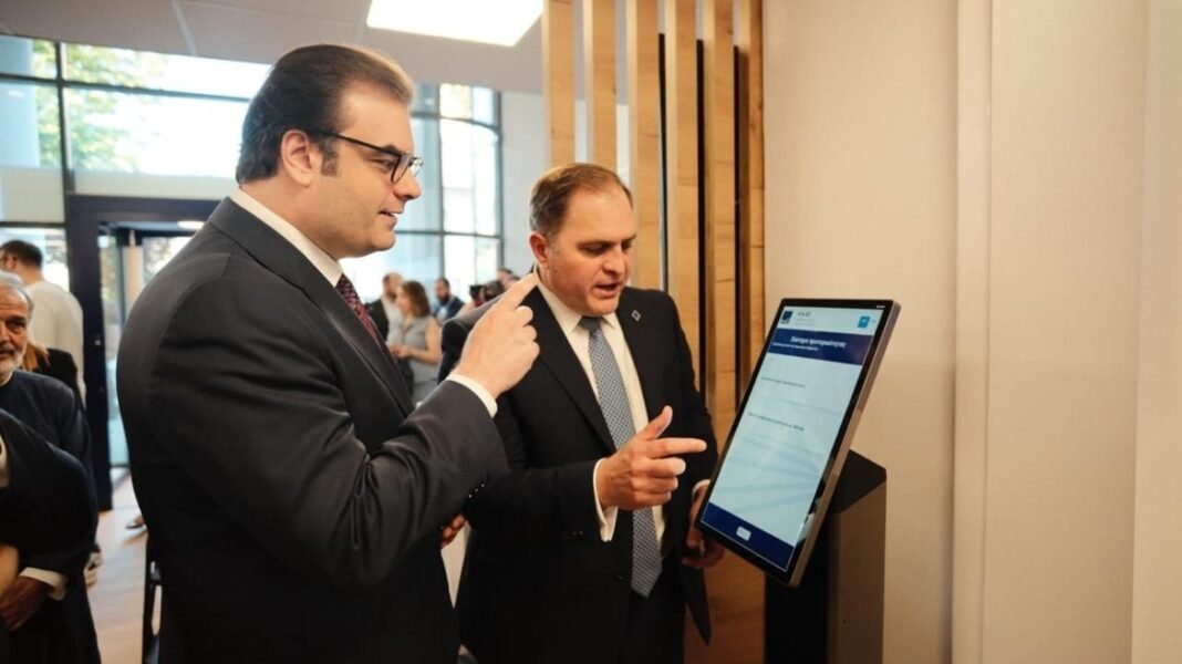 Εγκαινιάστηκε το myPoint της ΑΑΔΕ στον Κεραμεικό – Πιερρακάκης: Δείχνει τον δρόμο για το πώς μπορεί να μοιάζει το κράτος του 21ου αιώνα