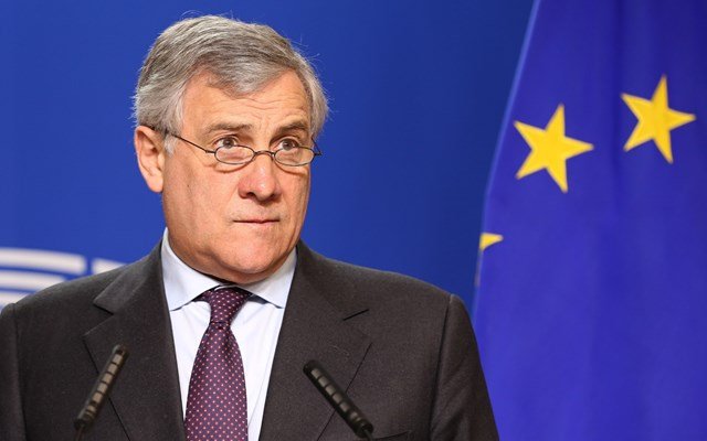 Ο-Ταγιάνι-λέει-στον-Αραγτσί-ότι-η-Ιταλία-δεν-ενέκρινε-τη-χρήση-των-βάσεών-της-για-επιθέσεις-των-ΗΠΑ-κατά-του-Ιράν