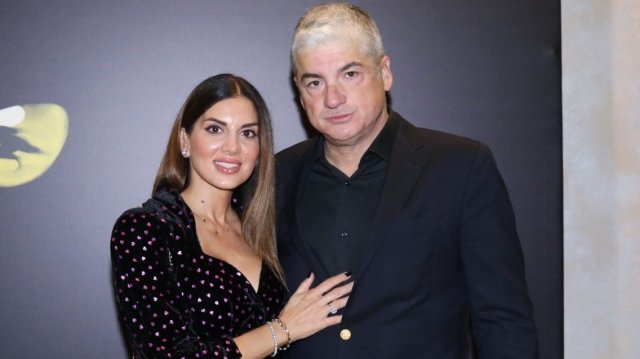 Η-Σταματίνα-Τσιμτσιλή-και-ο-Θέμης-Σοφός-γιορτάζουν-15-χρόνια-γάμου,-η-ανάρτηση-της-παρουσιάστριας