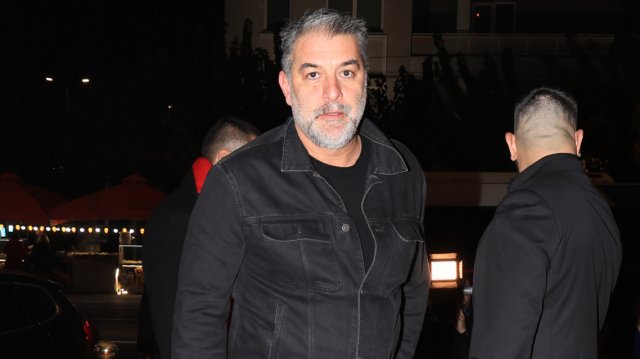 Βασίλης Μπισμπίκης: Ξεφτιλίζομαι και δεν θα αλλάξει μέχρι να πεθάνω, πολλές φορές νιώθω λίγος και πλέον έχω τη δύναμη να το λέω στη Δέσποινα Βανδή Βασίλης-Μπισμπίκης:-Ξεφτιλίζομαι-και-δεν-θα-αλλάξει-μέχρι-να-πεθάνω,-πολλές-φορές-νιώθω-λίγος-και-πλέον-έχω-τη-δύναμη-να-το-λέω-στη-Δέσποινα-Βανδή