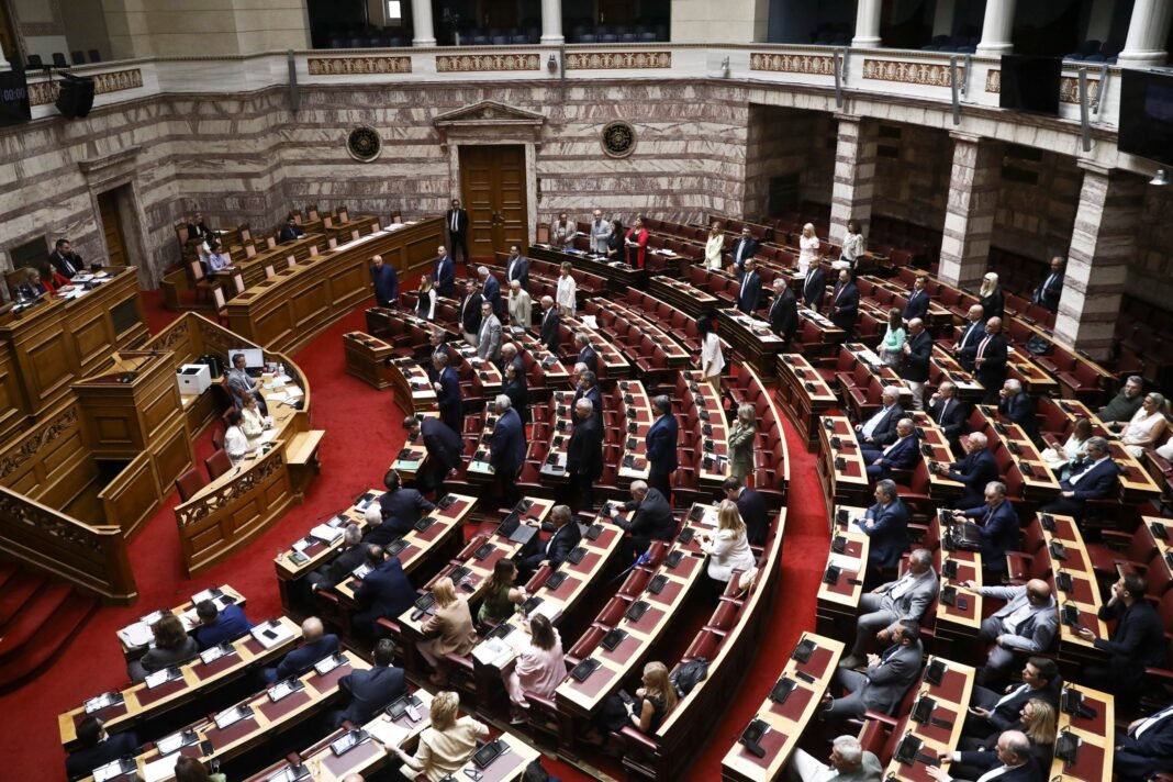 Βουλή: Κόντρα Καιρίδη – Μάντζου για τον Χάρη Δούκα – «Αποτυχημένος δήμαρχος που πολιτικολογεί ασύστολα» – «Το 2023, σας πονά, 3 χρόνια μετά…» Βουλή:-Κόντρα-Καιρίδη-–-Μάντζου-για-τον-Χάρη-Δούκα-–-«Αποτυχημένος-δήμαρχος-που-πολιτικολογεί-ασύστολα»-–-«Το-2023,-σας-πονά,-3-χρόνια-μετά…»