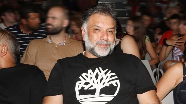 Γρηγόρης-Αρναούτογλου-για-τη-μητέρα-του:-Είναι-πάρα-πολύ-δύσκολο-να-μη-σε-αναγνωρίζει,-να-σε-λέει-με-άλλο-όνομα