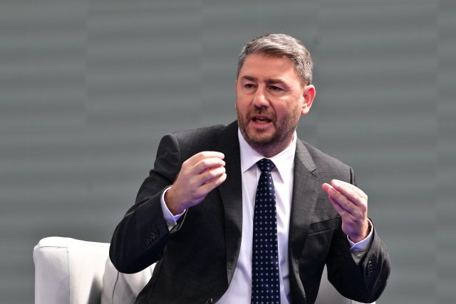 Σκληρό μπρα ντε φερ ΠΑΣΟΚ – ΕΛΑΣ για την Κεντροαριστερά: Η Τζάκρη, οι «συνεργαζόμενες δυνάμεις» και το σχέδιο Ανδρουλάκη για τη διεύρυνση Σκληρό-μπρα-ντε-φερ-ΠΑΣΟΚ-–-ΕΛΑΣ-για-την-Κεντροαριστερά:-Η-Τζάκρη,-οι-«συνεργαζόμενες-δυνάμεις»-και-το-σχέδιο-Ανδρουλάκη-για-τη-διεύρυνση