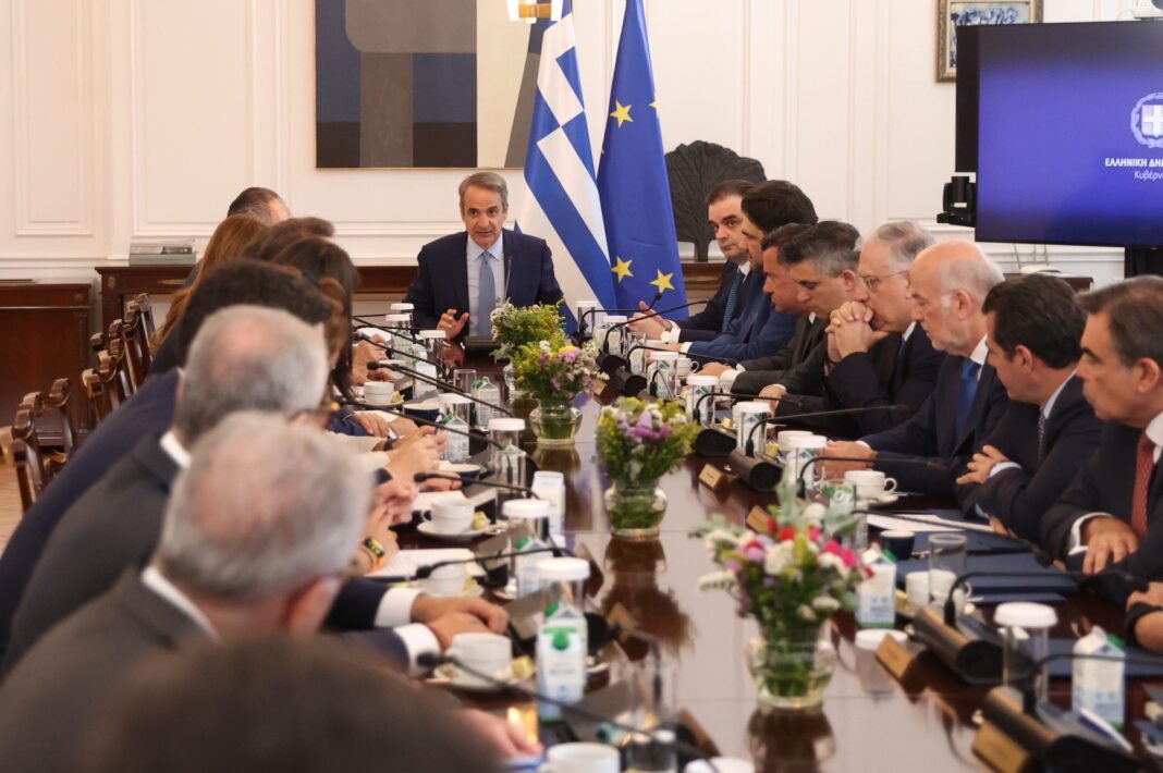Υπουργικό Συμβούλιο: Όλες οι αποφάσεις για μεταρρυθμίσεις, ανάπτυξη, νέα έργα και αντιμετώπιση της ακρίβειας Υπουργικό-Συμβούλιο:-Όλες-οι-αποφάσεις-για-μεταρρυθμίσεις,-ανάπτυξη,-νέα-έργα-και-αντιμετώπιση-της-ακρίβειας