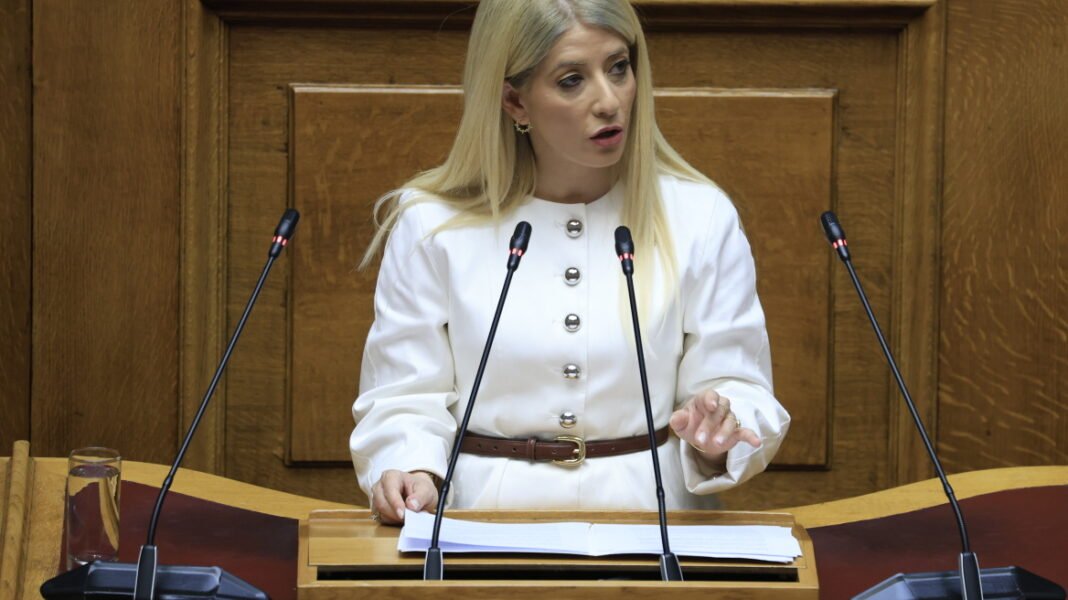 Ομιλία της Αννίτας Δημητρίου στη Βουλή: Προχωράμε μαζί με θάρρος και τόλμη για το μέλλον που μας αξίζει Ομιλία της Αννίτας Δημητρίου στη Βουλή: Προχωράμε μαζί με θάρρος και τόλμη για το μέλλον που μας αξίζει