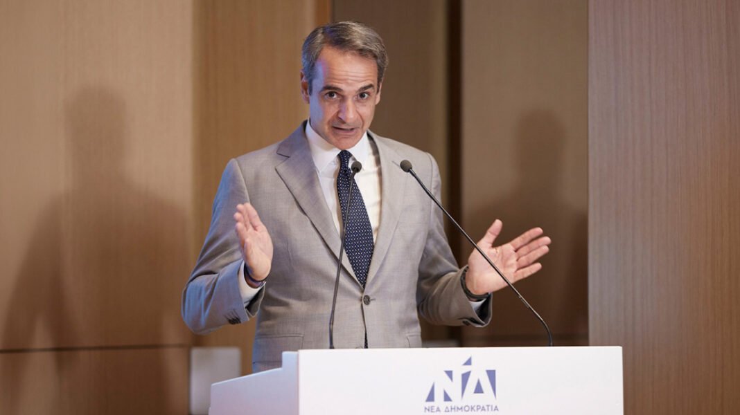 Στη Θεσσαλονίκη ο Μητσοτάκης για τις βομβιστικές επιθέσεις σε στελέχη της ΝΔ: «Μηδενική ανοχή στην τρομοκρατία» το μήνυμά του Στη Θεσσαλονίκη ο Μητσοτάκης για τις βομβιστικές επιθέσεις σε στελέχη της ΝΔ: «Μηδενική ανοχή στην τρομοκρατία» το μήνυμά του