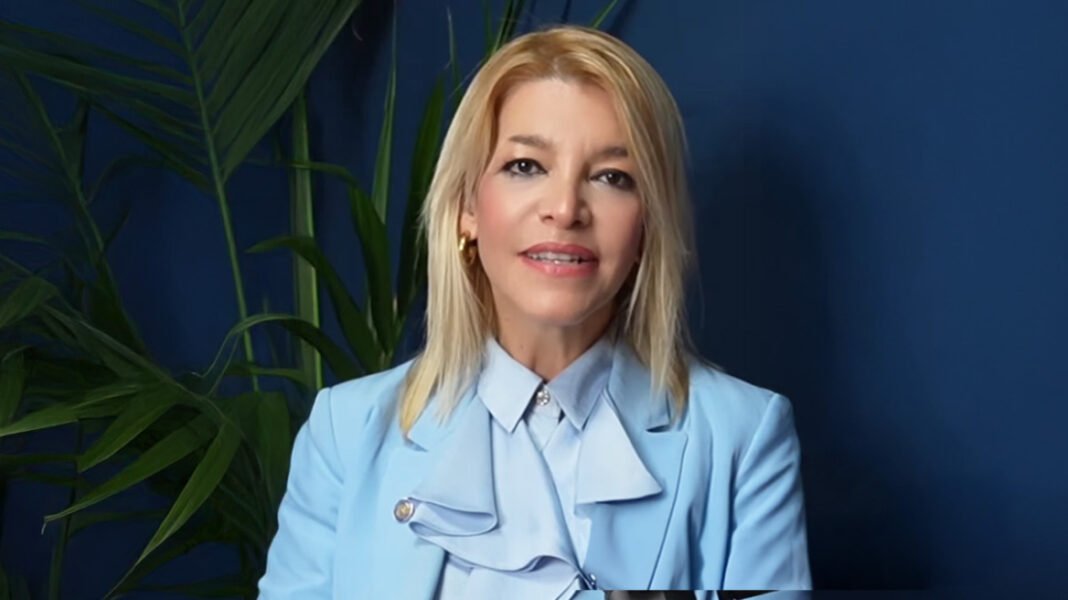 Αφροδίτη Νέστορα για την επίθεση στο σπίτι της: Προέχει η υγειά των γονιών μου, ήταν ένα απάνθρωπο τρομοκρατικό χτύπημα Αφροδίτη Νέστορα για την επίθεση στο σπίτι της: Προέχει η υγειά των γονιών μου, ήταν ένα απάνθρωπο τρομοκρατικό χτύπημα