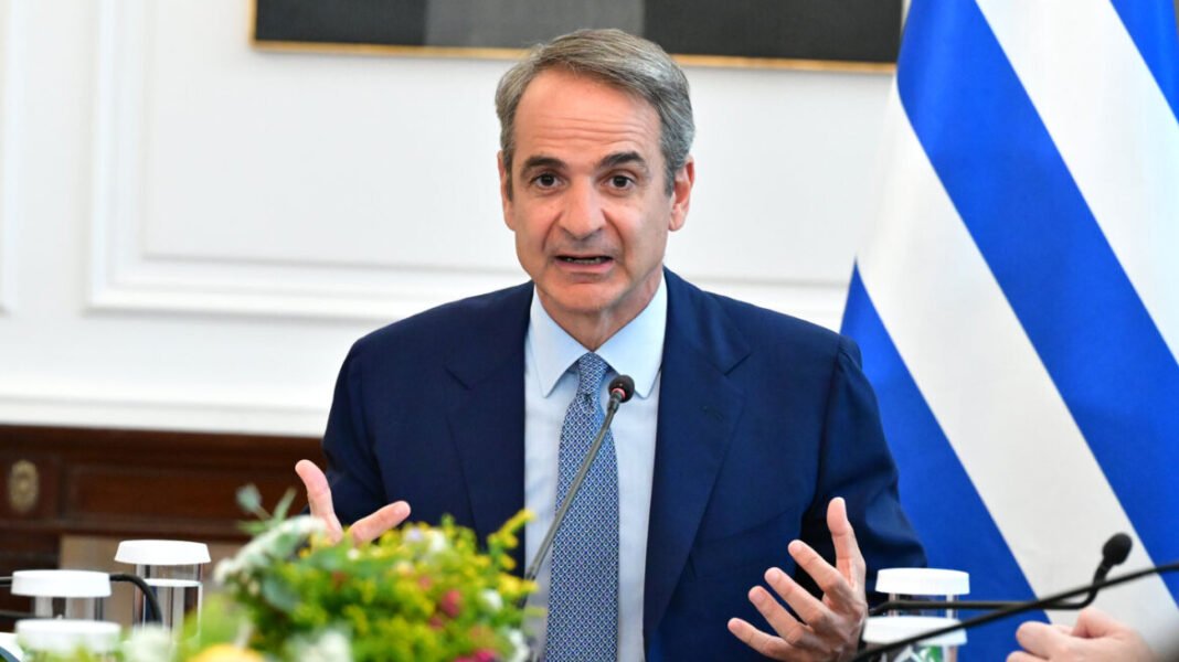 Ο Κυριάκος Μητσοτάκης συγκαλεί την ΚΟ μέσα στον Ιούλιο, βάζει κανόνες για τα ψηφοδέλτια και υπερασπίζεται τις αλλαγές στον ΟΠΕΚΕΠΕ Ο Κυριάκος Μητσοτάκης συγκαλεί την ΚΟ μέσα στον Ιούλιο, βάζει κανόνες για τα ψηφοδέλτια και υπερασπίζεται τις αλλαγές στον ΟΠΕΚΕΠΕ
