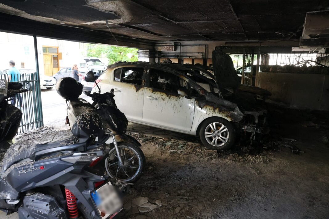 Ομόφωνη καταδίκη από την αντιπολίτευση για τις εμπρηστικές επιθέσεις σε σπίτια στελεχών της ΝΔ στη Θεσσαλονίκη Ομόφωνη-καταδίκη-από-την-αντιπολίτευση-για-τις-εμπρηστικές-επιθέσεις-σε-σπίτια-στελεχών-της-ΝΔ-στη-Θεσσαλονίκη