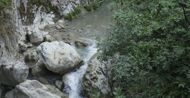 Σε εξέλιξη επιχείρηση ανάσυρσης άνδρα χωρίς τις αισθήσεις του από το φαράγγι Τρύφου στην Βόνιτσα Σε-εξέλιξη-επιχείρηση-ανάσυρσης-άνδρα-χωρίς-τις-αισθήσεις-του-από-το-φαράγγι-Τρύφου-στην-Βόνιτσα