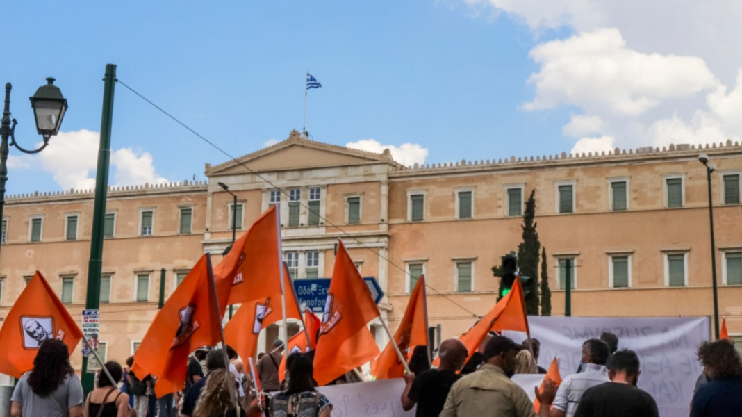 Πανελλαδική απεργιακή κινητοποίηση της ΑΔΕΔΥ στις 14 Ιουλίου, στάση εργασίας από τις 11:00 έως τη λήξη του ωραρίου Πανελλαδική-απεργιακή-κινητοποίηση-της-ΑΔΕΔΥ-στις-14-Ιουλίου,-στάση-εργασίας από-τις 11:00-έως-τη-λήξη-του-ωραρίου