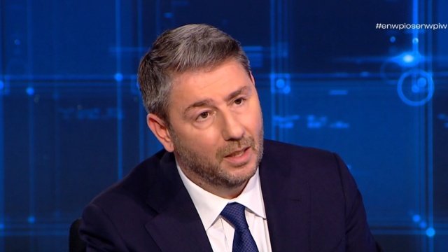 Ανδρουλάκης: «Στόχος είναι η νίκη του ΠΑΣΟΚ – Η πολιτική αλλαγή δεν θα έρθει χωρίς εμάς» Ανδρουλάκης:-«Στόχος-είναι-η-νίκη-του-ΠΑΣΟΚ-–-Η-πολιτική-αλλαγή-δεν-θα-έρθει-χωρίς-εμάς»