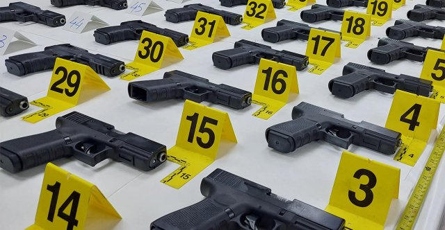 Θράκη: Δύο Τούρκοι συνελήφθησαν με 50 πιστόλια μέσα σε φορτηγό, θα εφοδίαζαν εγκληματικές ομάδες Θράκη:-Δύο-Τούρκοι-συνελήφθησαν-με-50-πιστόλια-μέσα-σε-φορτηγό,-θα-εφοδίαζαν-εγκληματικές-ομάδες