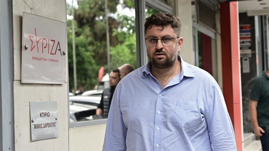 Ο Κώστας Ζαχαριάδης αποχώρησε από τον ΣΥΡΙΖΑ και κάνει άνοιγμα στον Τσίπρα Ο Κώστας Ζαχαριάδης αποχώρησε από τον ΣΥΡΙΖΑ και κάνει άνοιγμα στον Τσίπρα