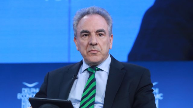 «Έβλεπα-τον-Ουκρανό-ομόλογό-μου»:-Η-επιχείρηση-deepfake,-τα-drones-που-«ψύλλιασαν»-τον-Ντόκο-και-η-κινητοποίηση-της-ΕΥΠ