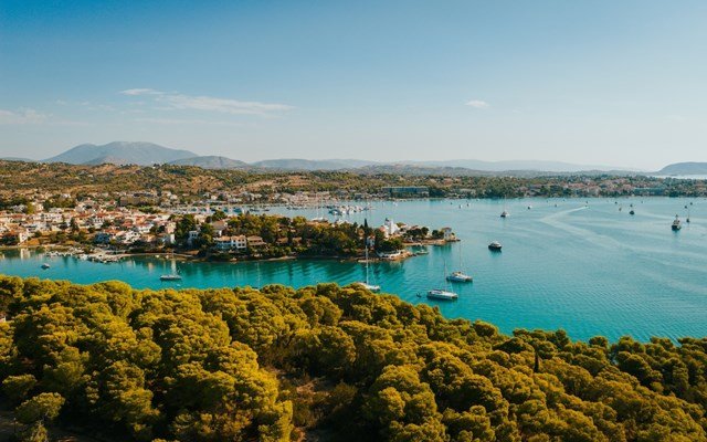 Πόρτο-Χέλι:-Η-ανάδυση-ενός-παγκόσμιου-προορισμού-“ήσυχης”-πολυτέλειας-με-επενδύσεις-άνω-του-1-δισ.-ευρώ