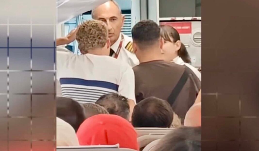 police-remove-unruly-passengers-from-mykonos-flight-after-onboard-disturbance