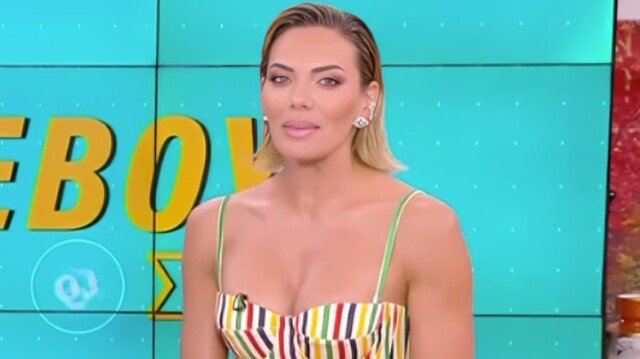 Ιωάννα Μαλέσκου: Το θέμα για το αν χώρισε κάποιος ή όχι έχει κουράσει, μας έχει πάρει και εμάς η μπάλα Ιωάννα-Μαλέσκου:-Το-θέμα-για-το-αν-χώρισε-κάποιος-ή-όχι-έχει-κουράσει,-μας-έχει-πάρει-και-εμάς-η-μπάλα