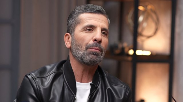 Ο Θανάσης Βισκαδουράκης επιβεβαίωσε τις επαφές για υποψηφιότητα με τη ΝΔ: Όταν με πήραν από το Μαξίμου νόμιζα ότι μου κάνουν πλάκα Ο-Θανάσης-Βισκαδουράκης-επιβεβαίωσε-τις-επαφές-για-υποψηφιότητα-με-τη-ΝΔ:-Όταν-με-πήραν-από-το-Μαξίμου-νόμιζα-ότι-μου-κάνουν-πλάκα