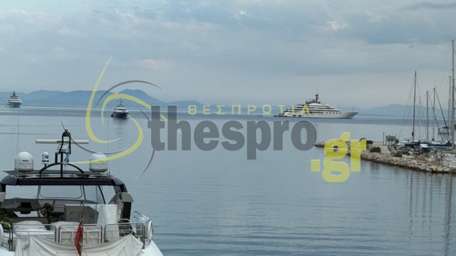 Στα Σύβοτα το mega yacht του ιδιοκτήτη της Μάντσεστερ Σίτι σεΐχη Μανσούρ, αξίας 600 εκατ. δολαρίων Στα-Σύβοτα-το-mega-yacht-του-ιδιοκτήτη-της-Μάντσεστερ-Σίτι-σεΐχη-Μανσούρ,-αξίας-600-εκατ.-δολαρίων