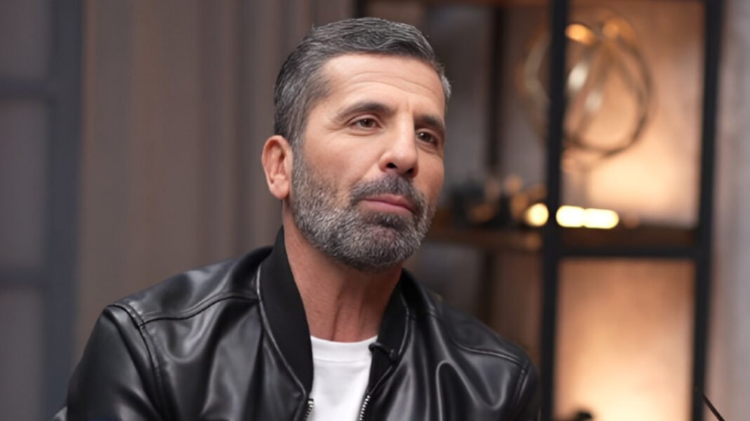 Ο Θανάσης Βισκαδουράκης επιβεβαίωσε τις επαφές για υποψηφιότητα με τη ΝΔ: Όταν με πήραν από το Μαξίμου νόμιζα ότι μου κάνουν πλάκα