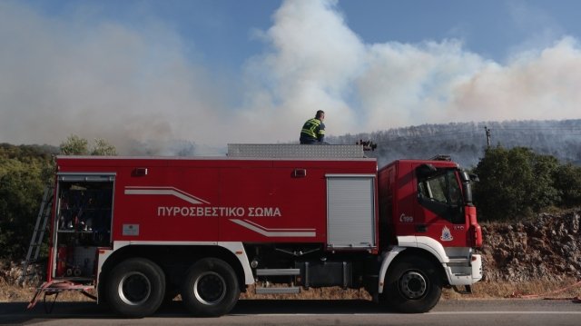 Δήμαρχος Μάνδρας: Υπάρχουν μαρτυρίες ότι η φωτιά στην Οινόη ξεκίνησε από τσιγάρο που πετάχτηκε από αυτοκίνητο Δήμαρχος-Μάνδρας:-Υπάρχουν-μαρτυρίες-ότι-η-φωτιά-στην-Οινόη-ξεκίνησε-από-τσιγάρο-που-πετάχτηκε-από-αυτοκίνητο