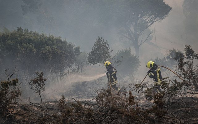 Γαλλία και Πορτογαλία ενεργοποίησαν τον Ευρωπαϊκό Μηχανισμό Πολιτικής Προστασίας Γαλλία-και-Πορτογαλία-ενεργοποίησαν-τον-Ευρωπαϊκό-Μηχανισμό-Πολιτικής-Προστασίας
