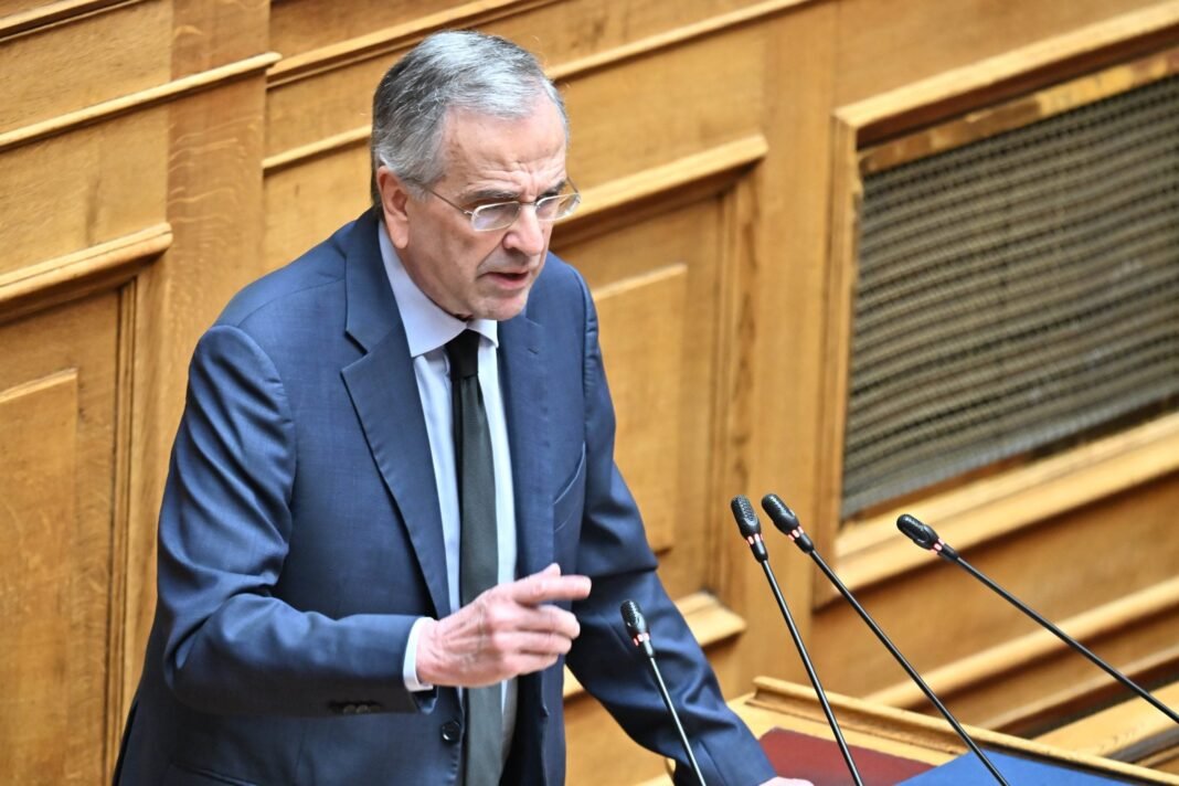 Συνεργάτες Σαμαρά για Μαρινάκη: «Γιατί συσχετίζει την παρακολούθηση του πρώην πρωθυπουργού με τη ΝΔ και τις εκλογές του 2023;» Συνεργάτες-Σαμαρά-για-Μαρινάκη:-«Γιατί-συσχετίζει-την-παρακολούθηση-του-πρώην-πρωθυπουργού-με-τη-ΝΔ-και-τις-εκλογές-του-2023;»