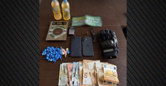 Συνελήφθησαν ένας 20χρονος κι ένας 24χρονος για εμπρηστικές επιθέσεις σε σπίτια οργανωμένων οπαδών Συνελήφθησαν-ένας-20χρονος-κι-ένας-24χρονος-για-εμπρηστικές-επιθέσεις-σε-σπίτια-οργανωμένων-οπαδών