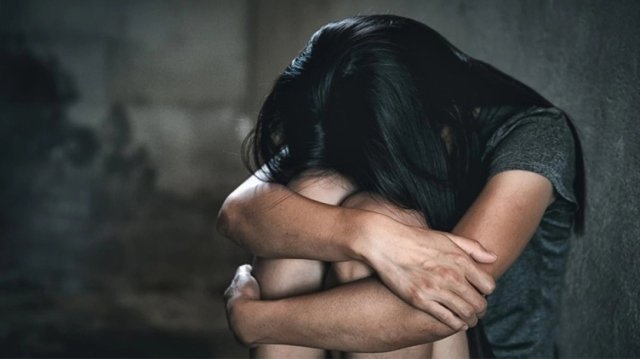 15χρονη στη Θεσσαλονίκη κατήγγειλε ότι τη βίασε 14χρονος και βιντεοσκόπησε την πράξη του 15χρονη-στη-Θεσσαλονίκη-κατήγγειλε-ότι-τη-βίασε-14χρονος-και-βιντεοσκόπησε-την-πράξη-του