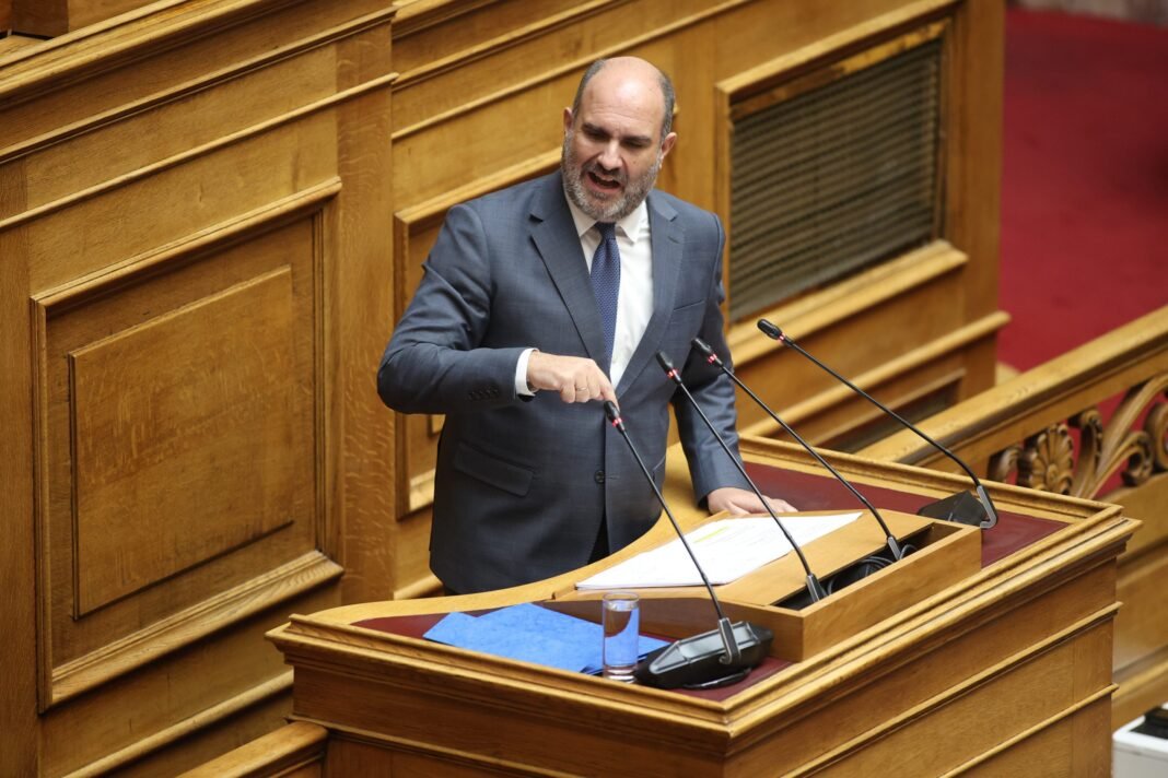 Το «καρφί» του Δημήτρη Μαρκόπουλου για τον αγώνα τένις Γεωργιάδη-Κασσελάκη – «Φαντάζεστε εμένα να παίζω τάβλι με τον Πολάκη;» Το-«καρφί»-του-Δημήτρη-Μαρκόπουλου-για-τον-αγώνα-τένις-Γεωργιάδη-Κασσελάκη-–-«Φαντάζεστε-εμένα-να-παίζω-τάβλι-με-τον-Πολάκη;»