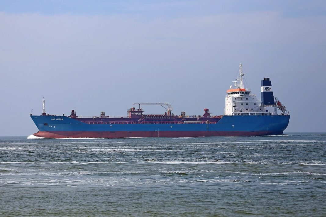 Greek Shipping Companies Reportedly Made $3.8 Billion Transporting Russian Oil greek-shipping-companies-reportedly-made-$3.8-billion-transporting-russian-oil