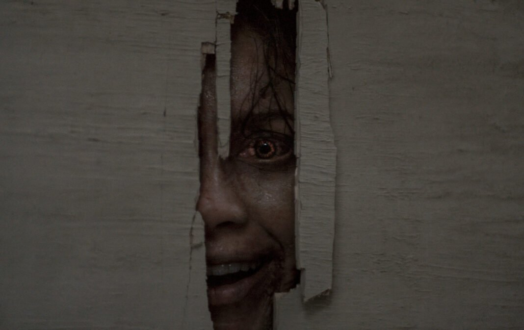 Το Evil Dead Burn βγαίνει στα σινεμά και σπέρνει τον τρόμο σε ένα αποκλειστικό βίντεο Το-evil-dead-burn-βγαίνει-στα-σινεμά-και-σπέρνει-τον-τρόμο-σε-ένα-αποκλειστικό-βίντεο