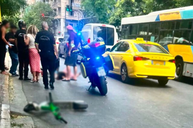Σύγκρουση ηλεκτρικού πατινιού με μηχανάκι στην 3ης Σεπτεμβρίου, τραυματίστηκε αναβάτης Σύγκρουση-ηλεκτρικού-πατινιού-με-μηχανάκι-στην-3ης-Σεπτεμβρίου,-τραυματίστηκε-αναβάτης