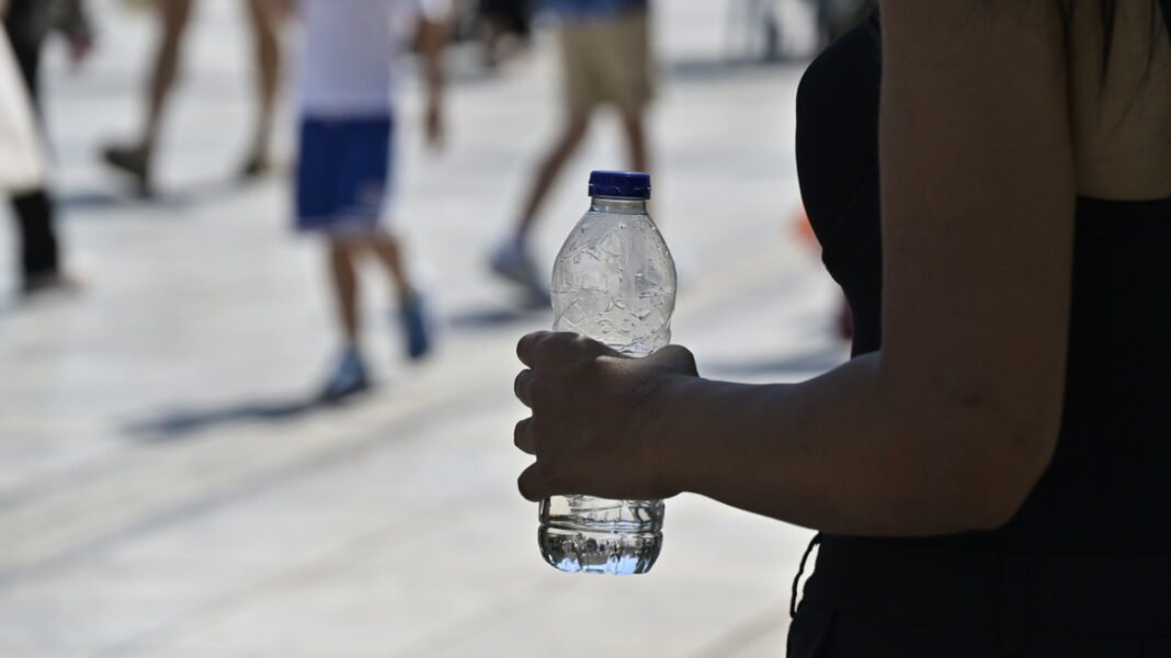 Έως 36 βαθμούς η θερμοκρασία σήμερα, βροχές και καταιγίδες από το βράδυ Έως-36-βαθμούς-η-θερμοκρασία-σήμερα,-βροχές-και-καταιγίδες-από-το-βράδυ